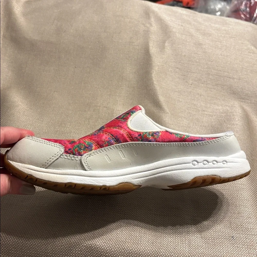 Easy Spirit Traveltime Mules